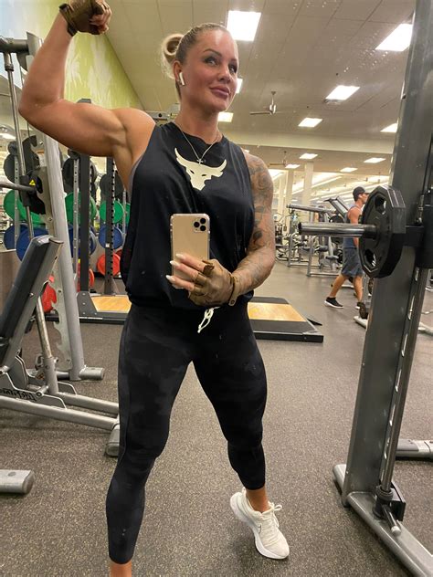 muscle mommy xxx|muscle mommy Search